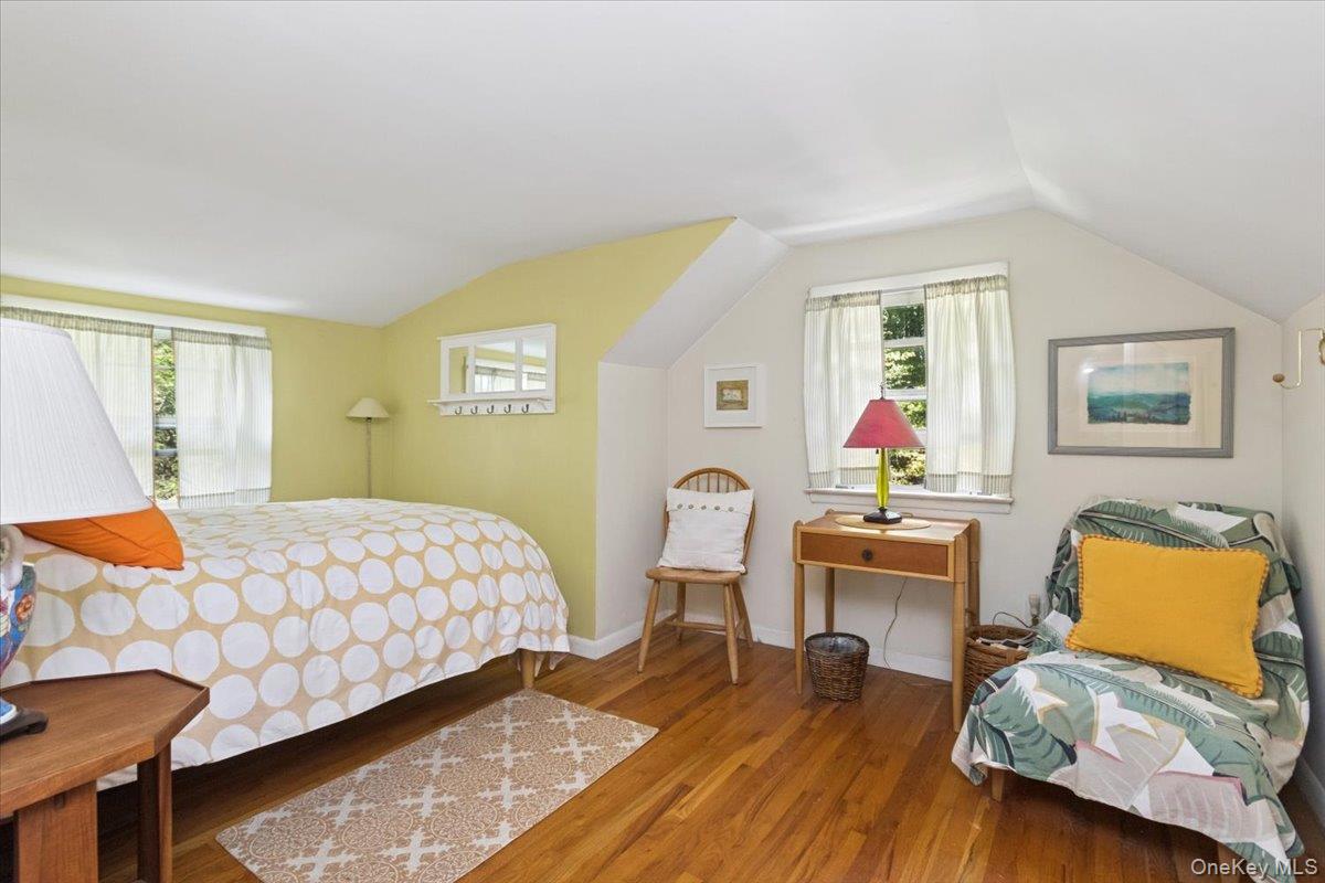 826 Buck Road, Stone Ridge, NY 12484