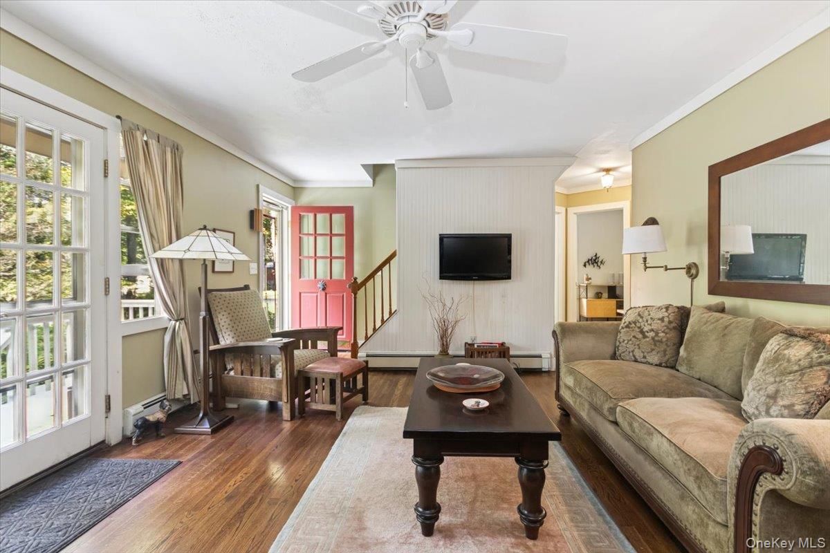 826 Buck Road, Stone Ridge, NY 12484