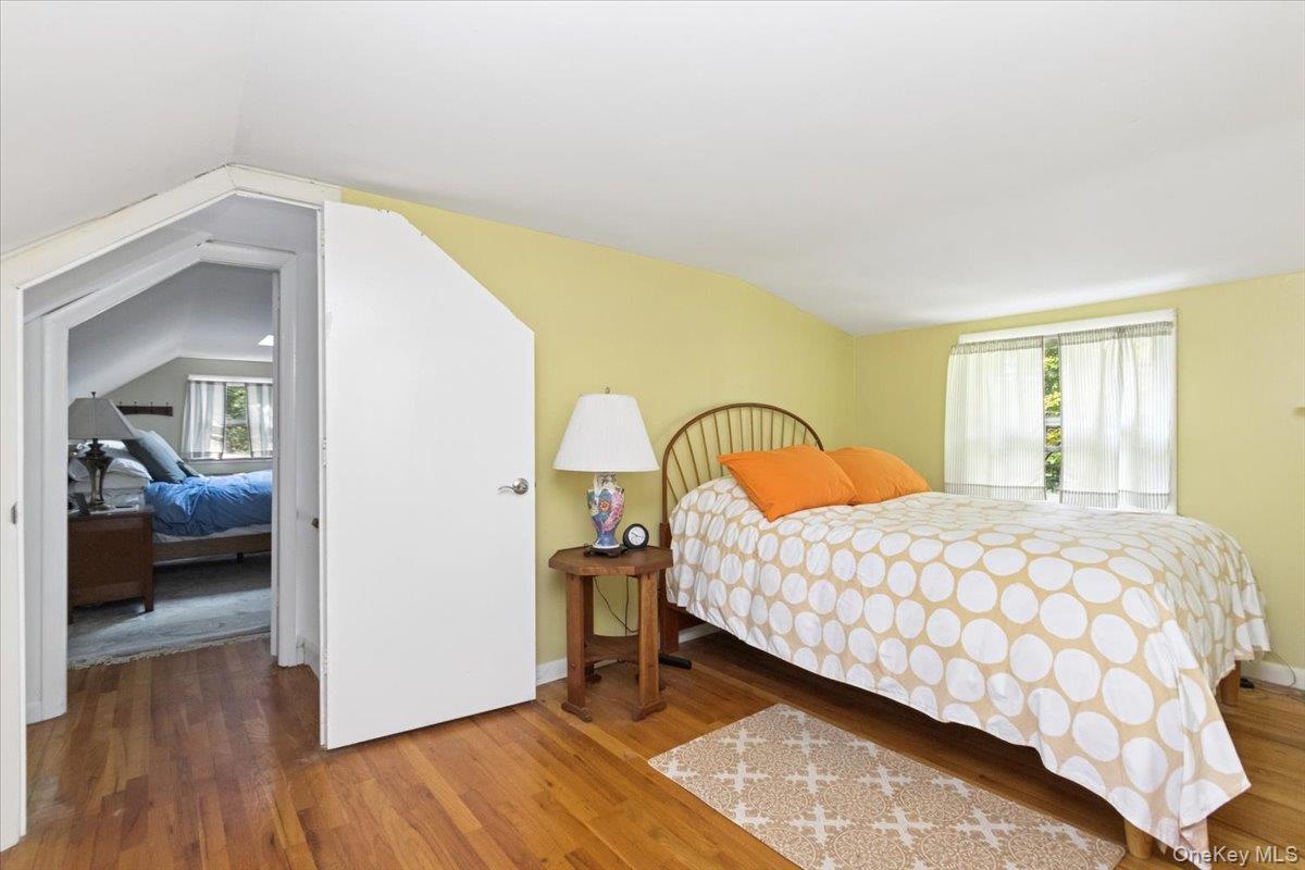 826 Buck Road, Stone Ridge, NY 12484