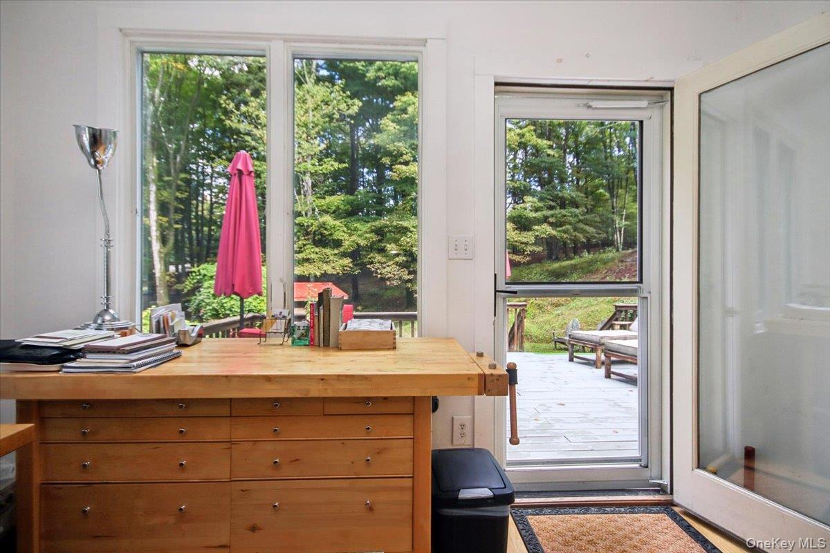 826 Buck Road, Stone Ridge, NY 12484