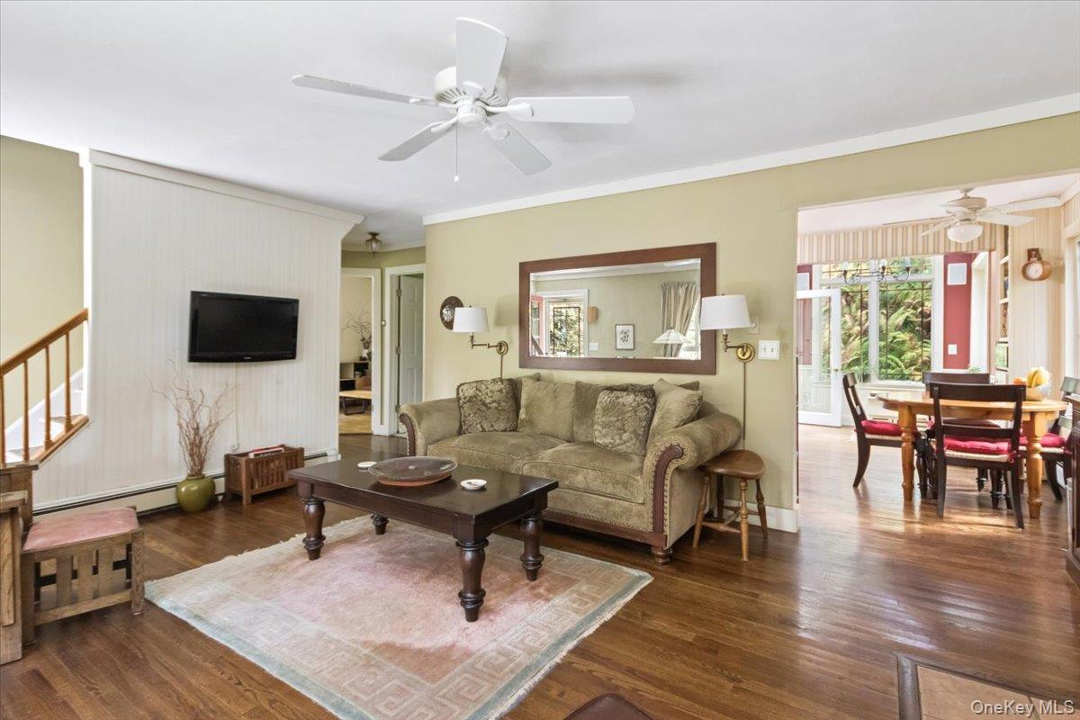 826 Buck Road, Stone Ridge, NY 12484