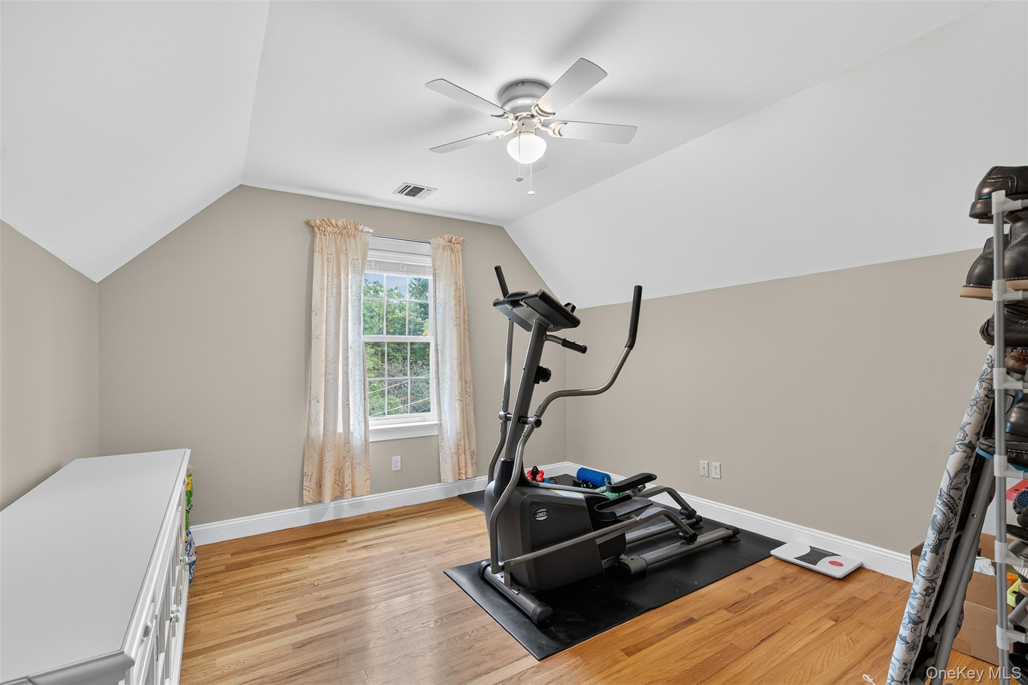 2 Pond Ridge Crossing, Newburgh, NY 12550