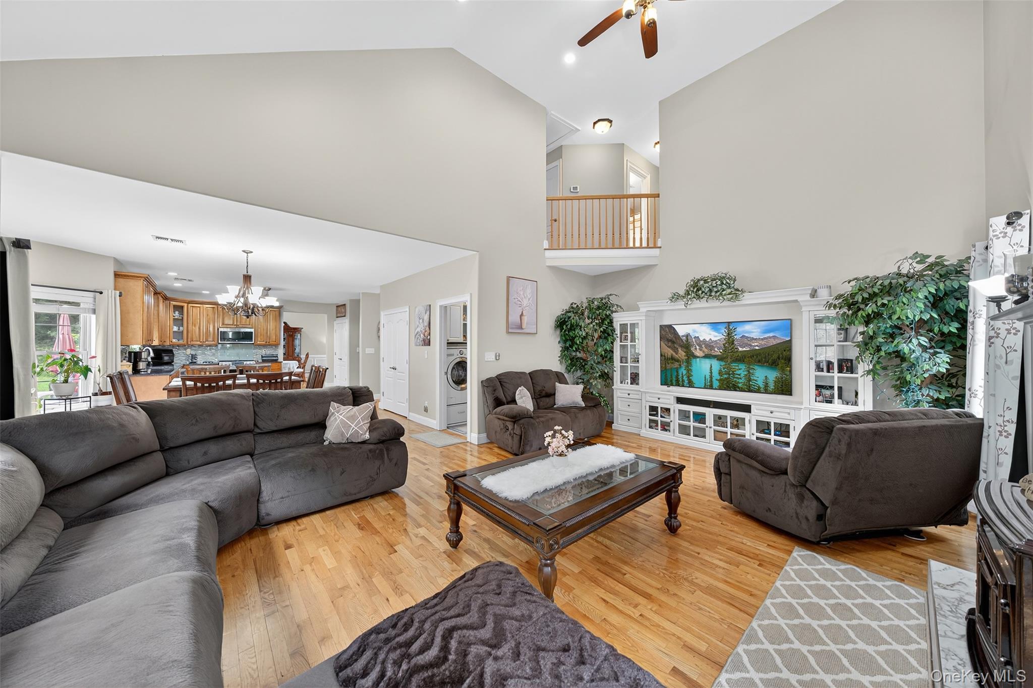 2 Pond Ridge Crossing, Newburgh, NY 12550