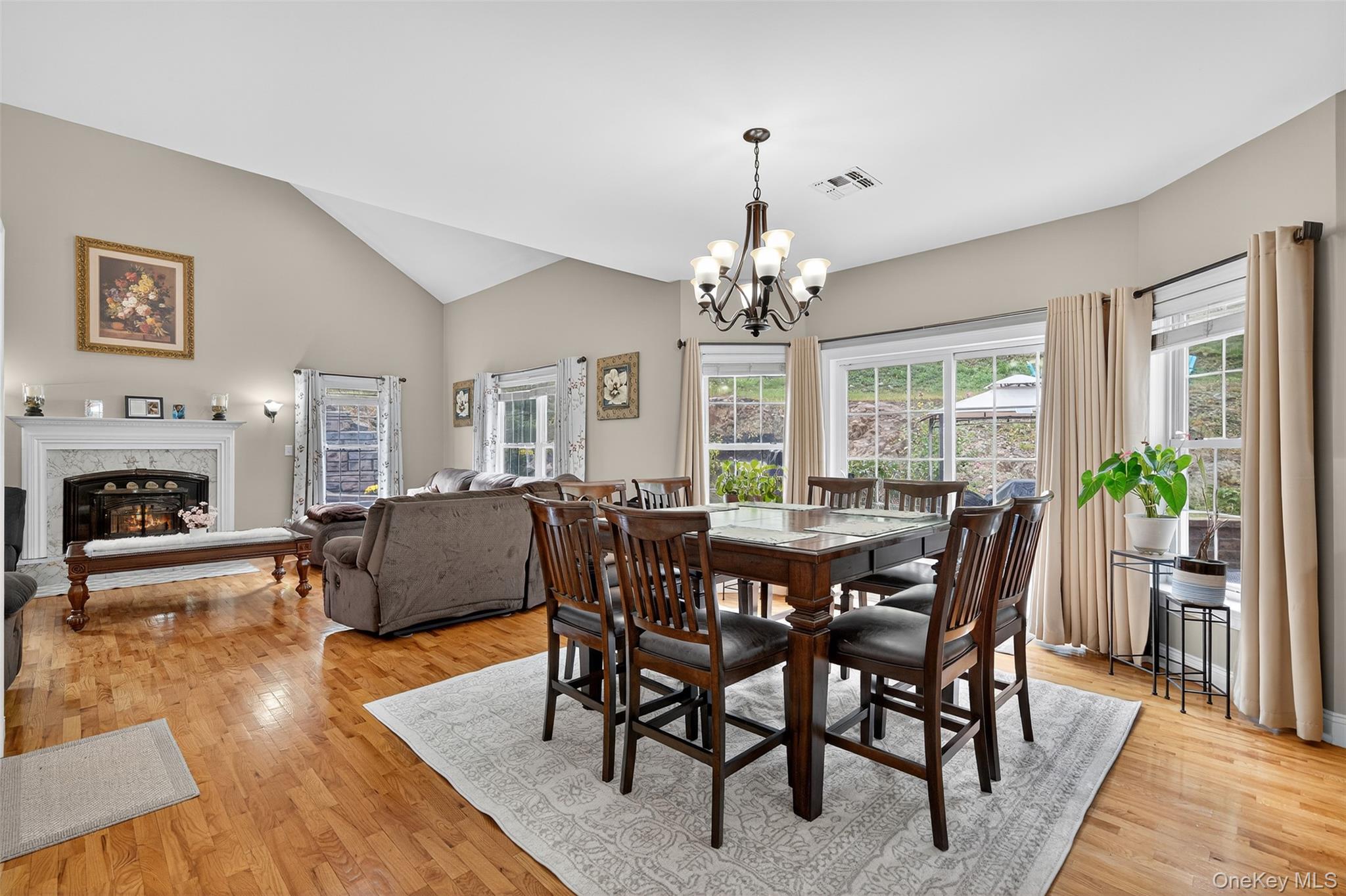 2 Pond Ridge Crossing, Newburgh, NY 12550