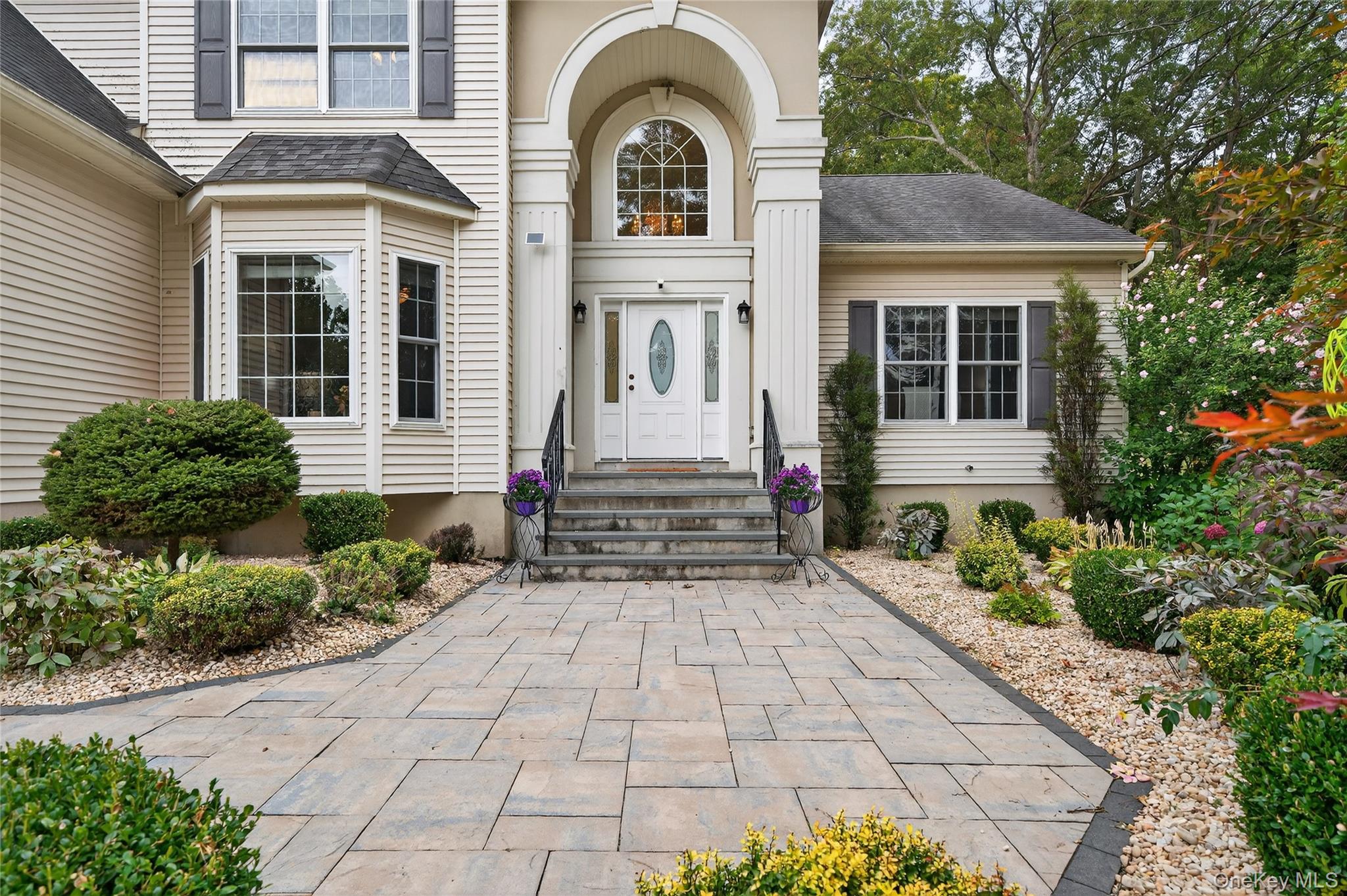 2 Pond Ridge Crossing, Newburgh, NY 12550