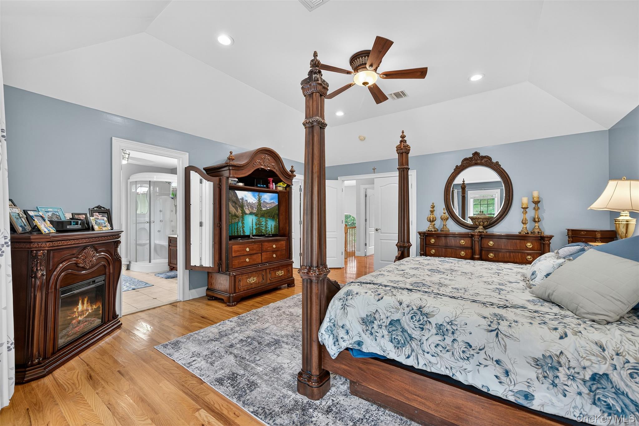 2 Pond Ridge Crossing, Newburgh, NY 12550