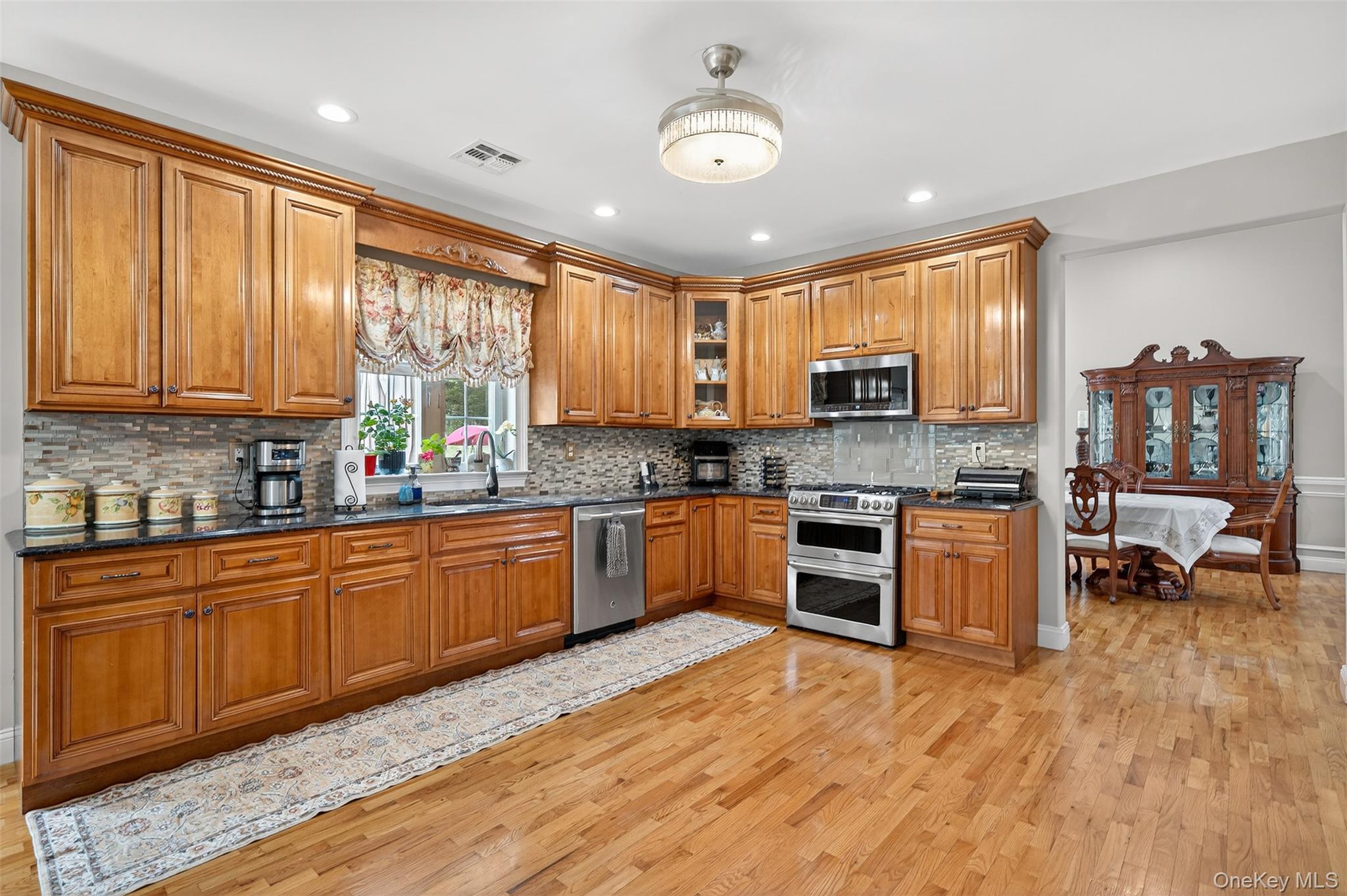 2 Pond Ridge Crossing, Newburgh, NY 12550