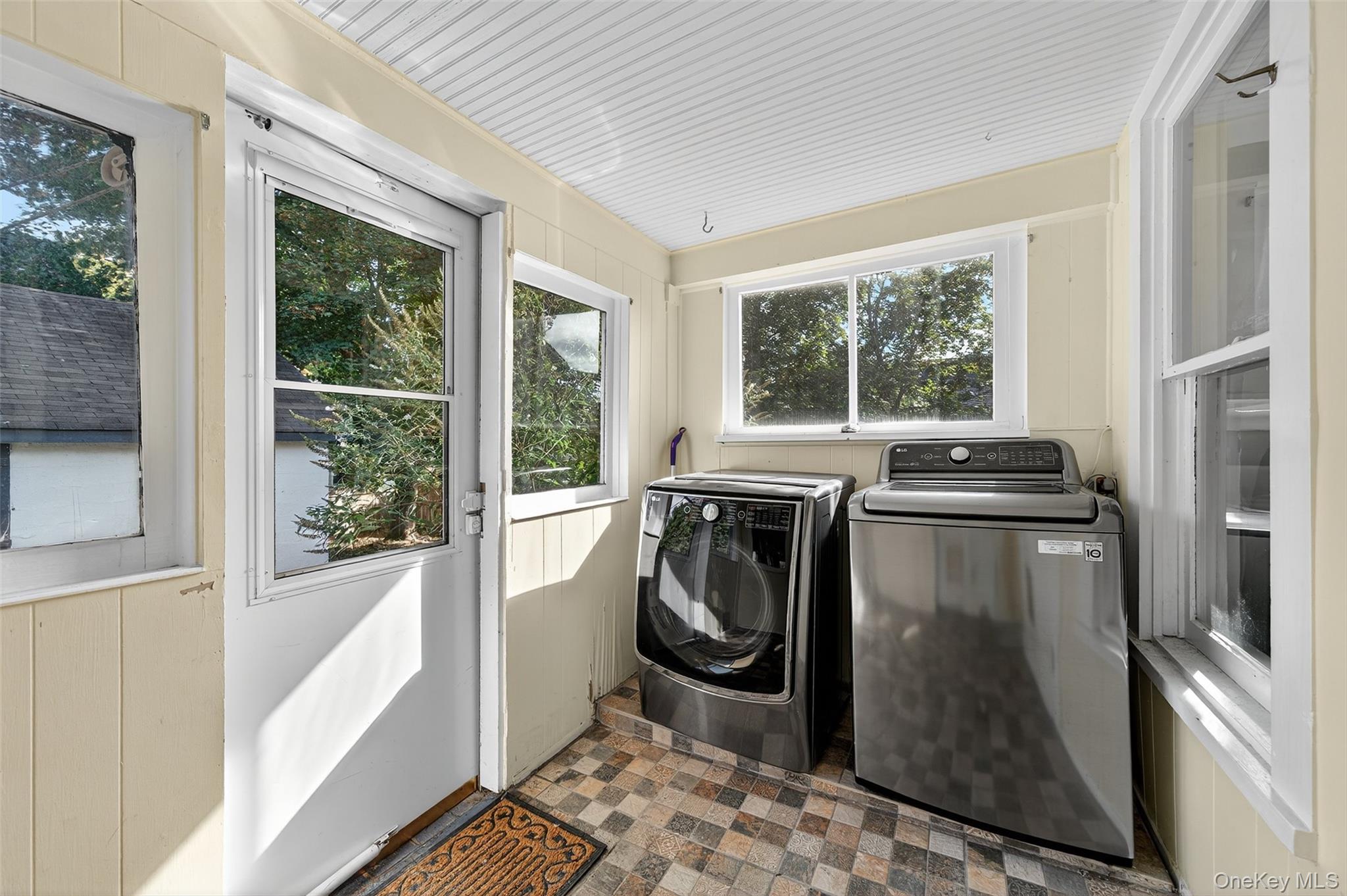 61 Wheeler Avenue, Warwick, NY 10990