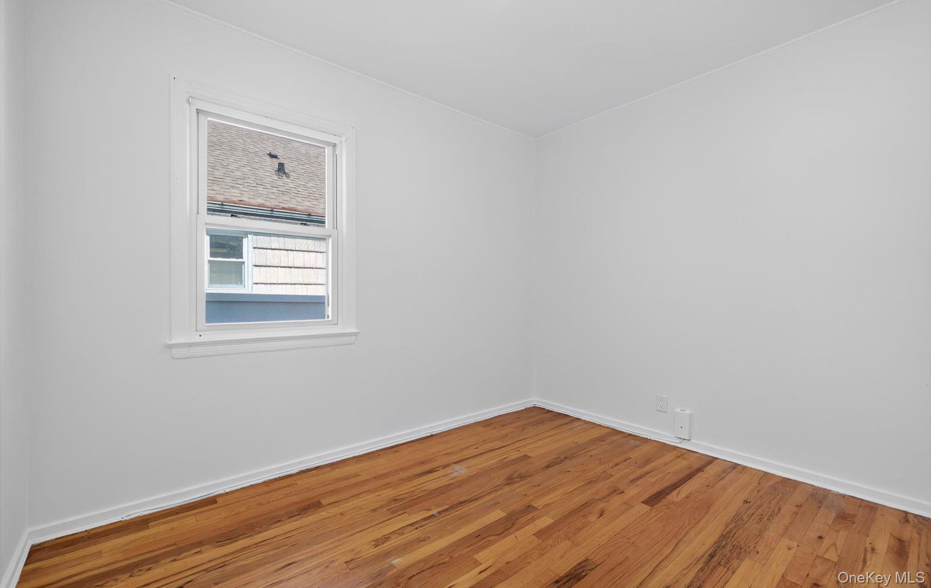 80-64 266th Street, Glen Oaks, NY 11004