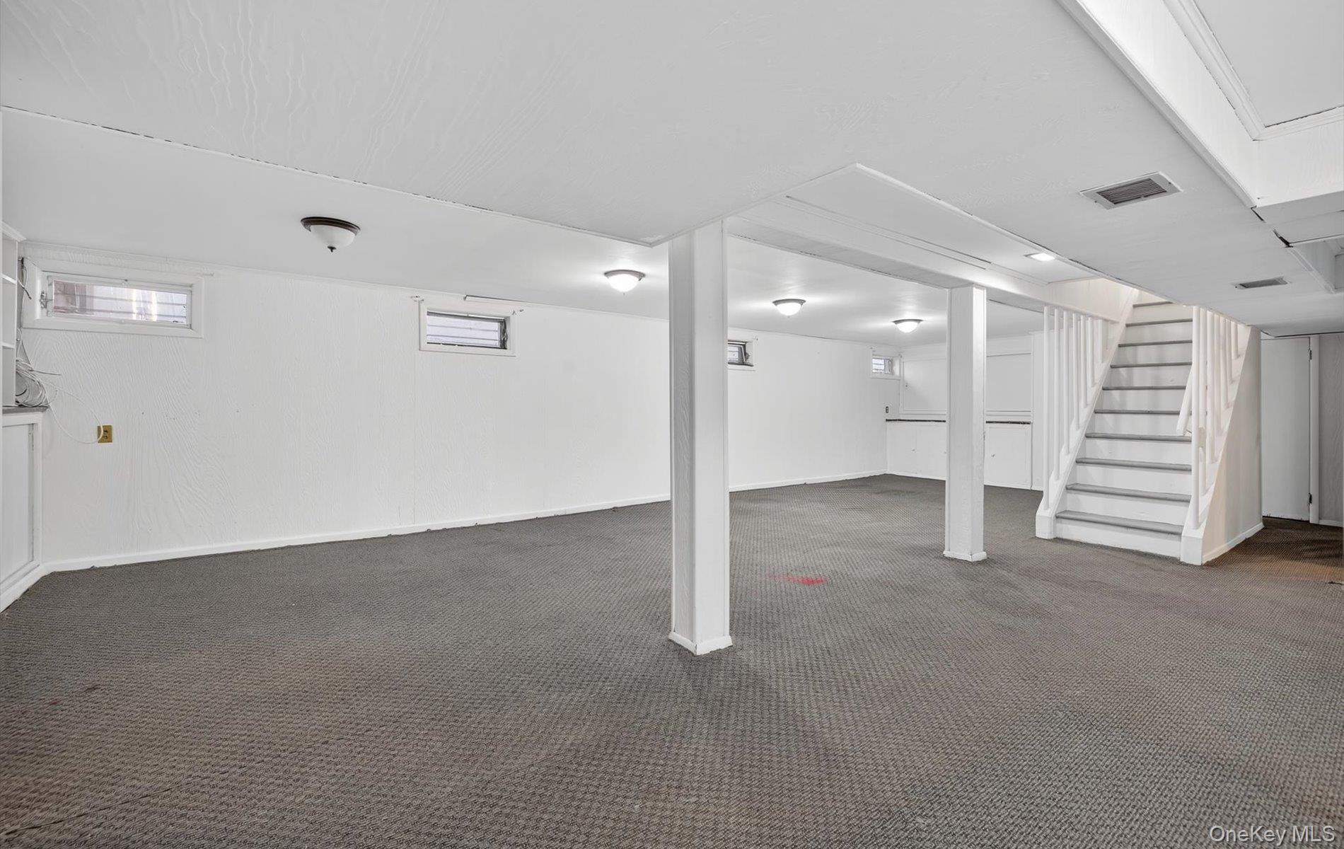 80-64 266th Street, Glen Oaks, NY 11004