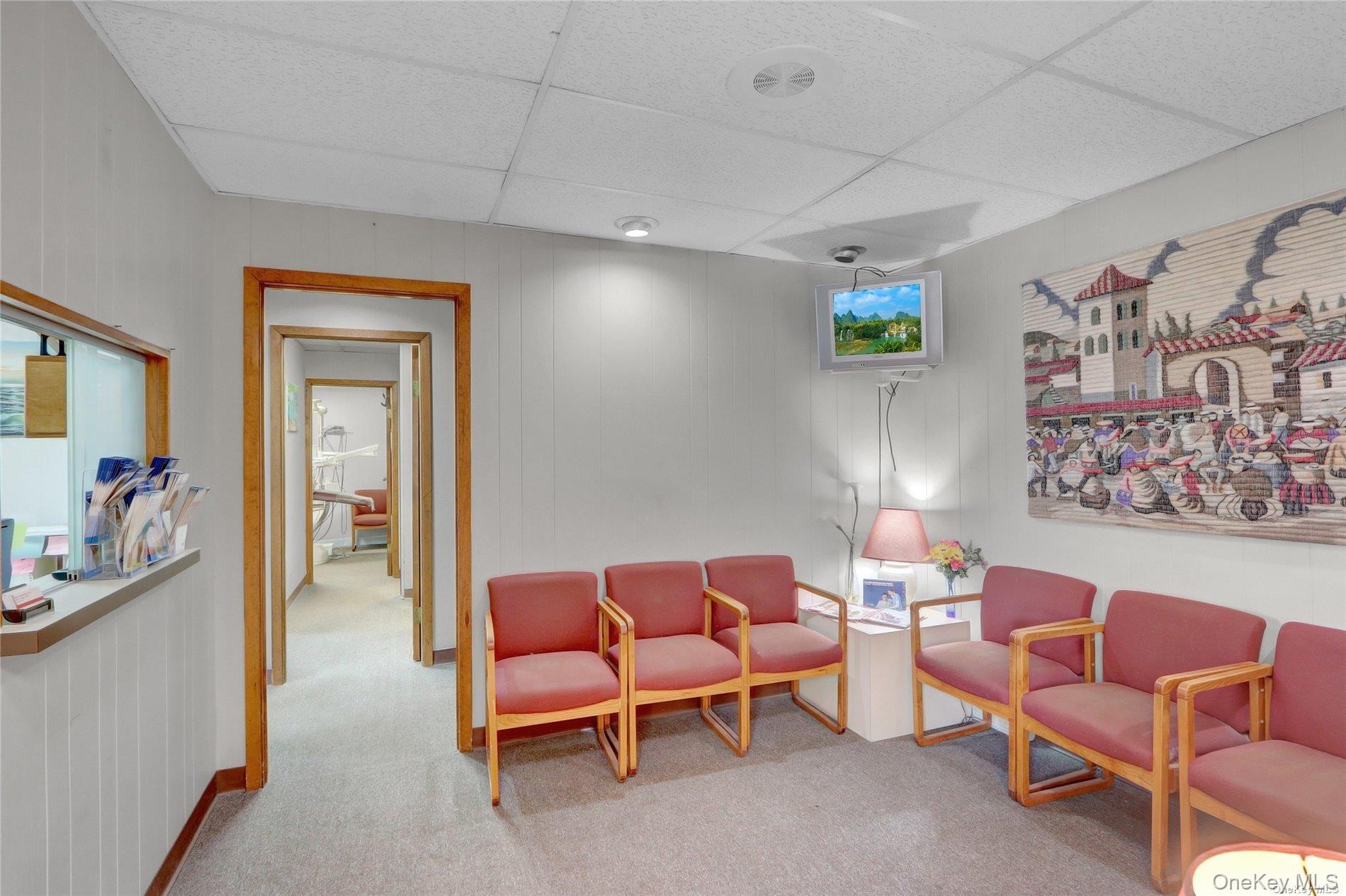 454 Deer Park Avenue, Babylon, NY 11702