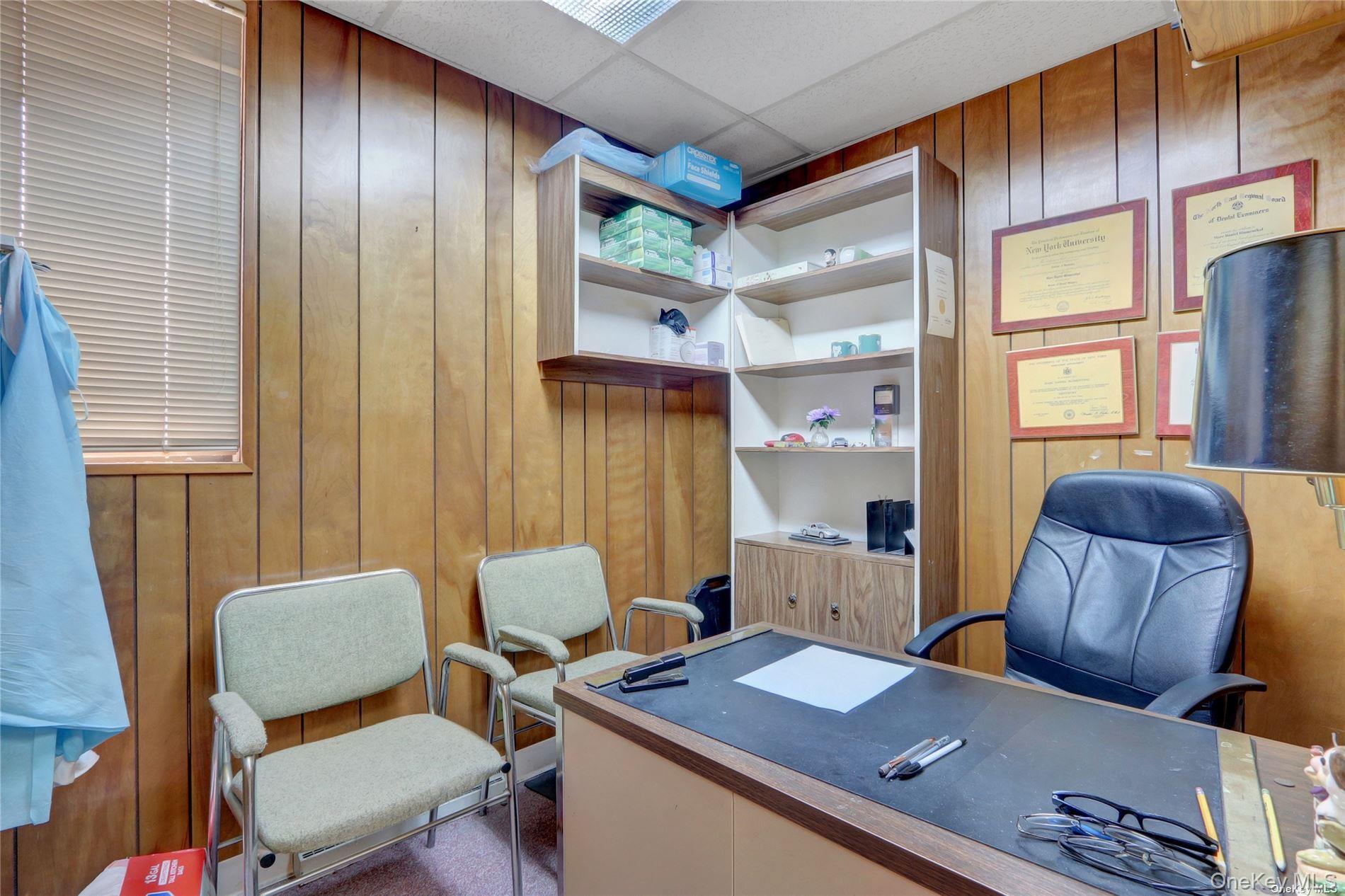 454 Deer Park Avenue, Babylon, NY 11702