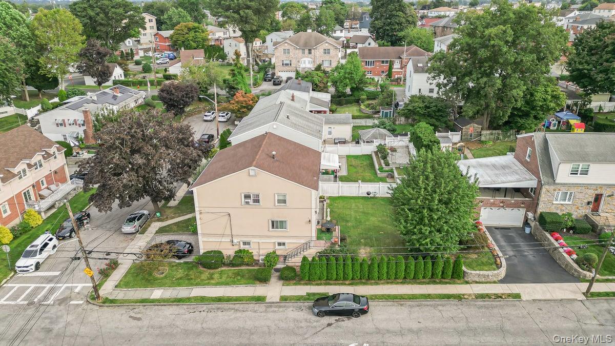 20 Ashford Place, Yonkers, NY 10701