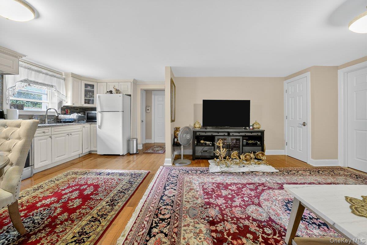 20 Ashford Place, Yonkers, NY 10701