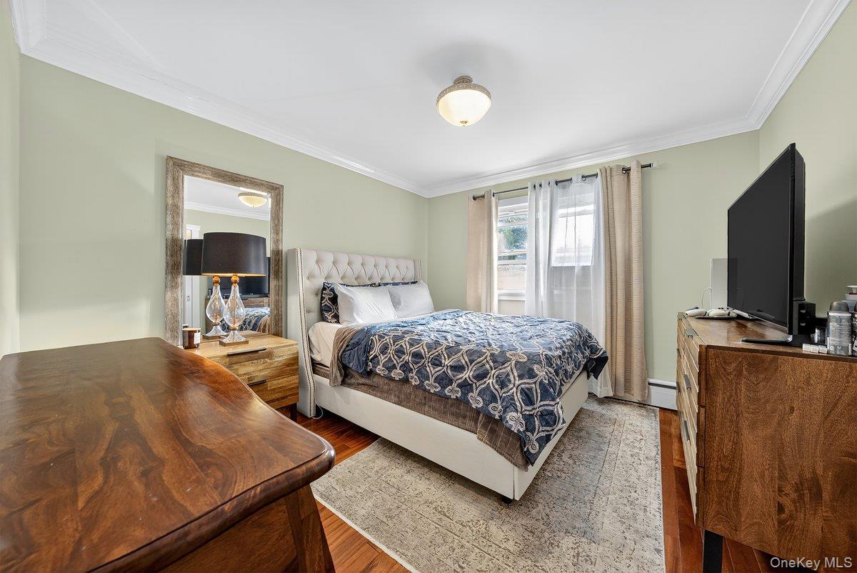 20 Ashford Place, Yonkers, NY 10701