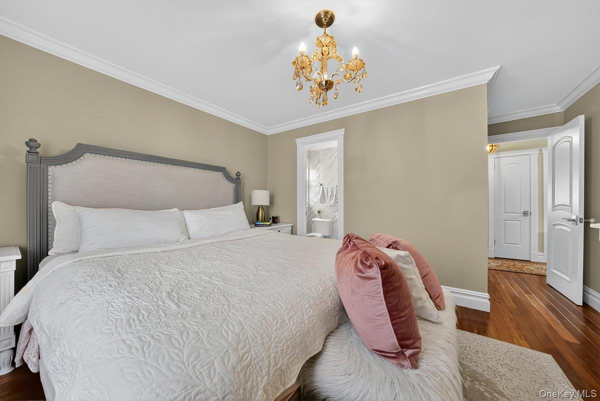 20 Ashford Place, Yonkers, NY 10701