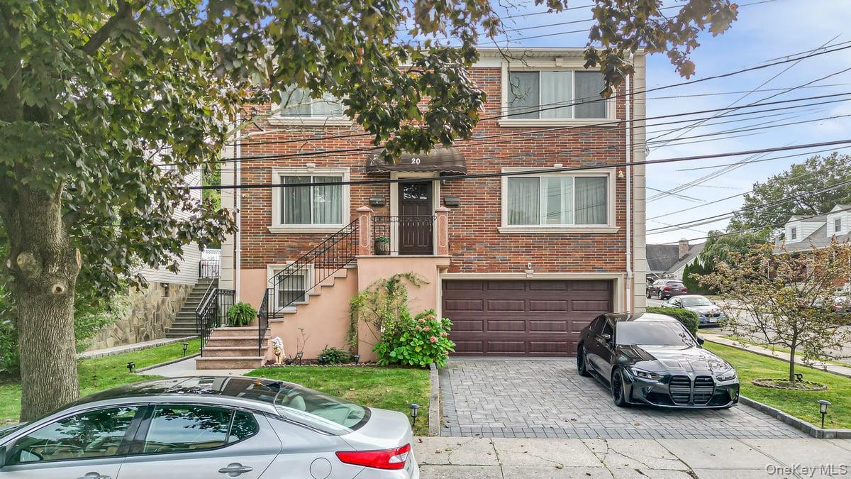 20 Ashford Place, Yonkers, NY 10701