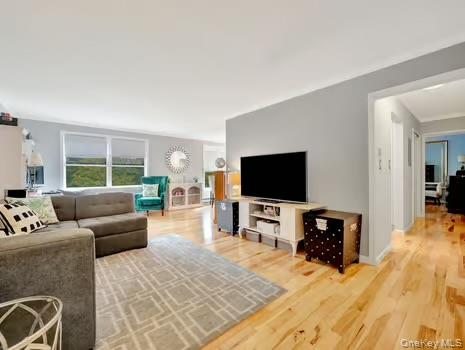 614 Sierra Vista Lane, Valley Cottage, NY 10989