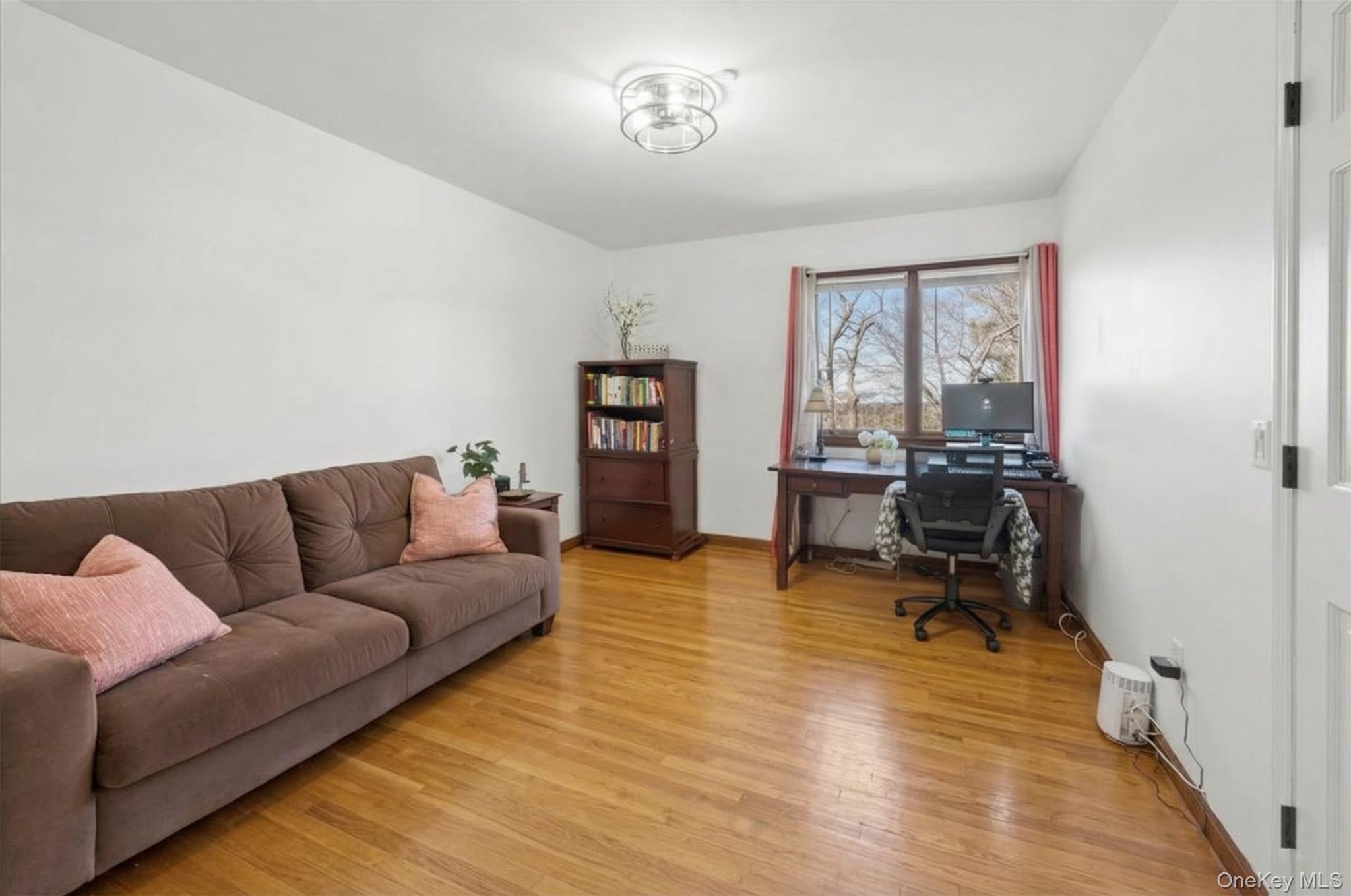 15 Keller Lane, Dobbs Ferry, NY 10522