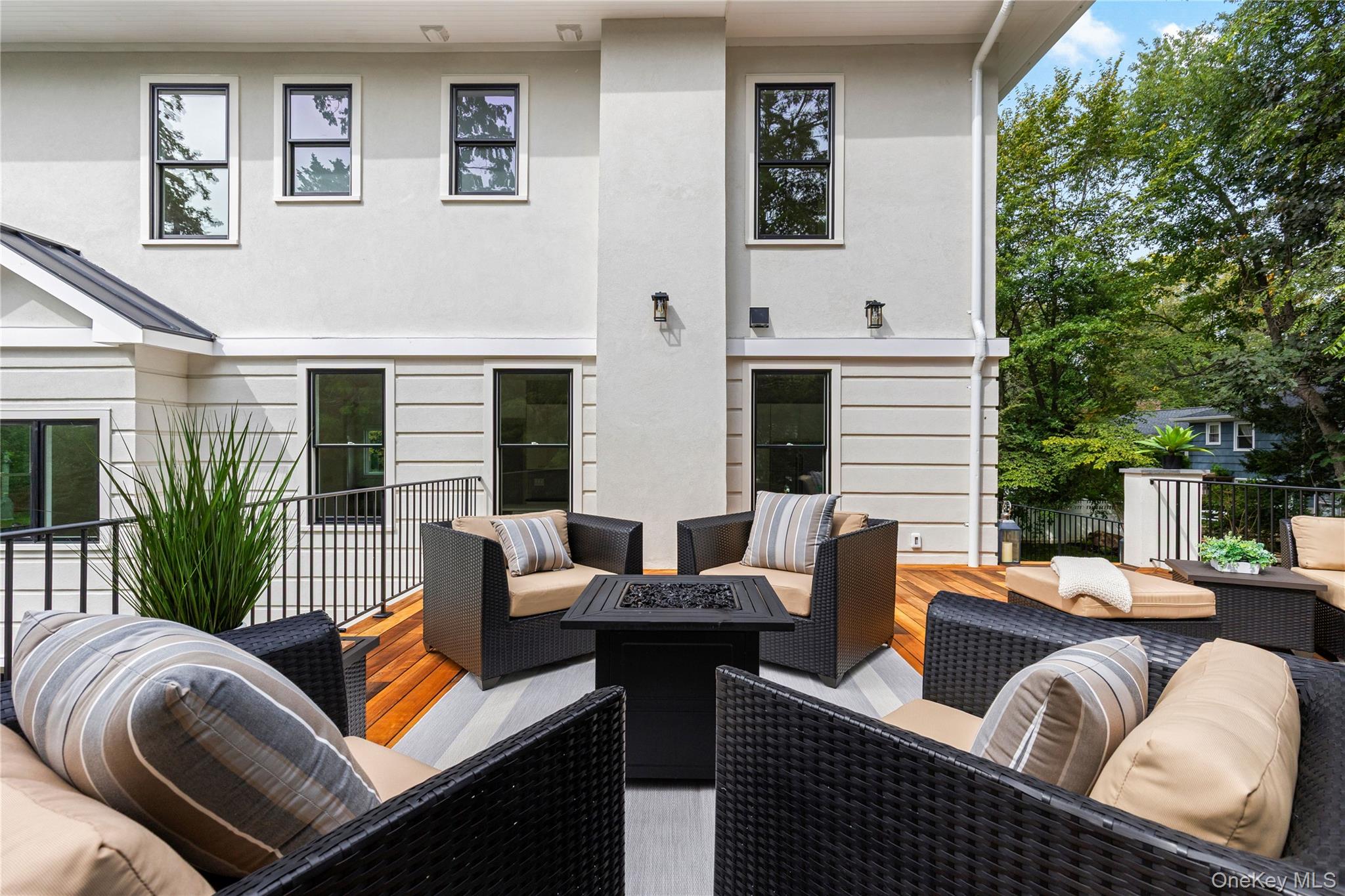 3 Overdale Road, Rye, NY 10580