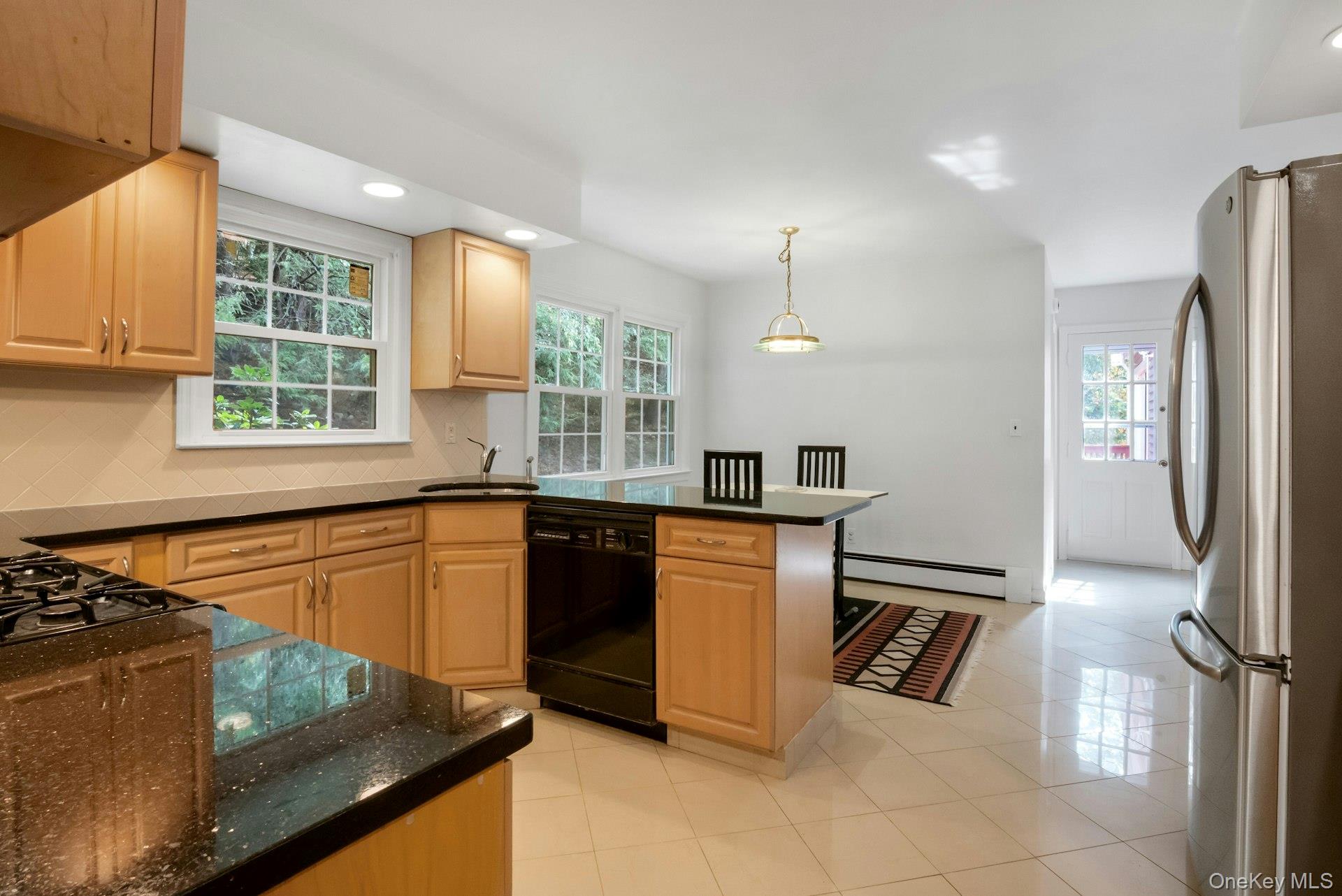 320 Cedar Drive W, Briarcliff Manor, NY 10510