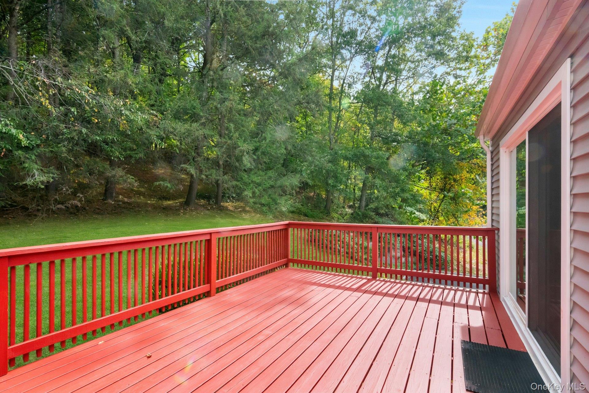 320 Cedar Drive W, Briarcliff Manor, NY 10510