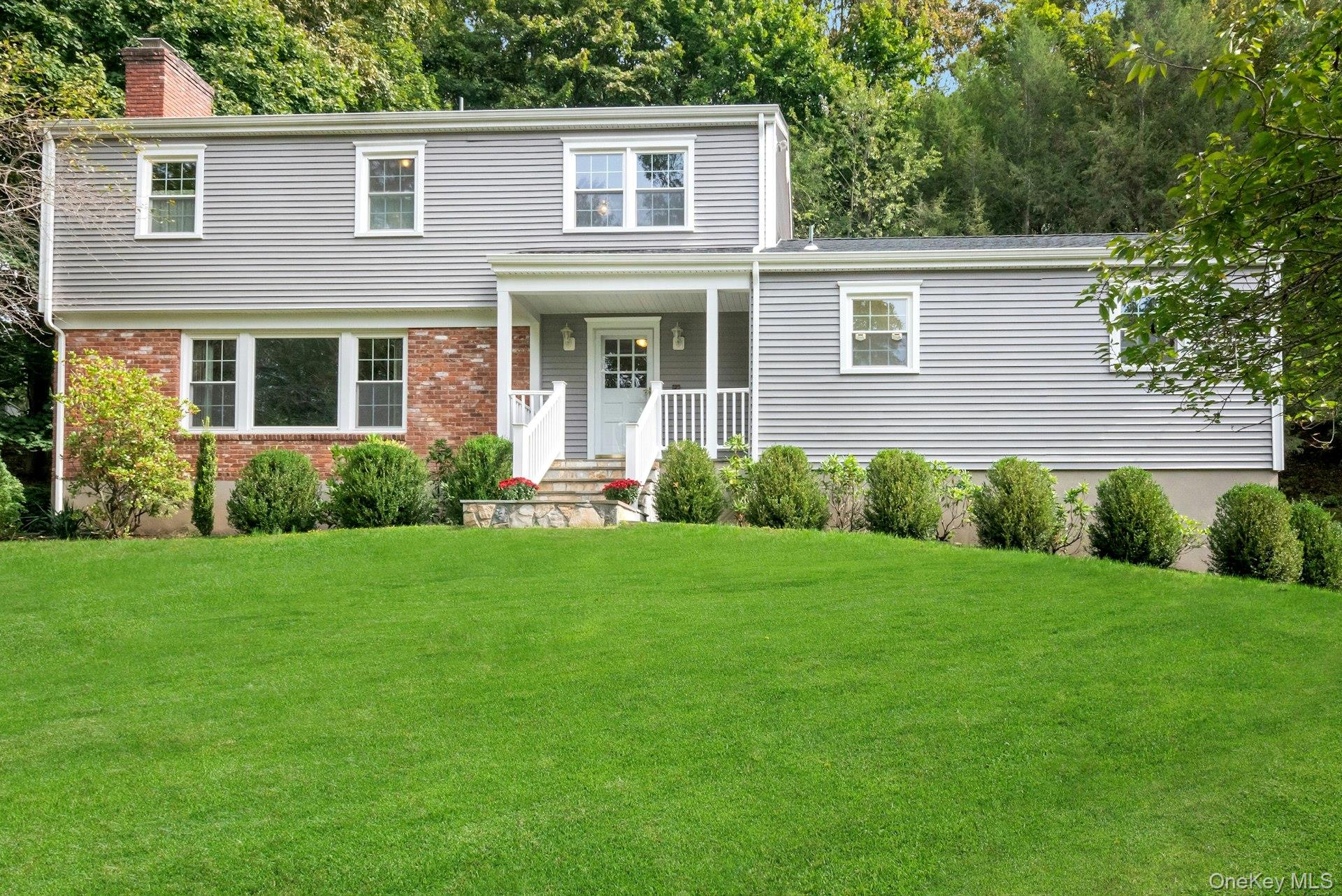 320 Cedar Drive W, Briarcliff Manor, NY 10510