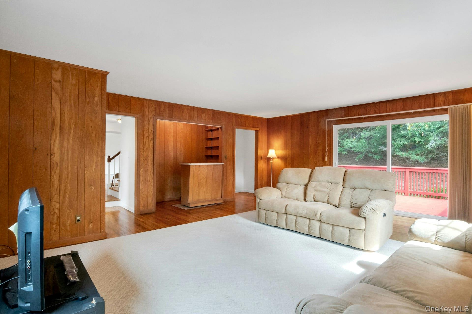 320 Cedar Drive W, Briarcliff Manor, NY 10510