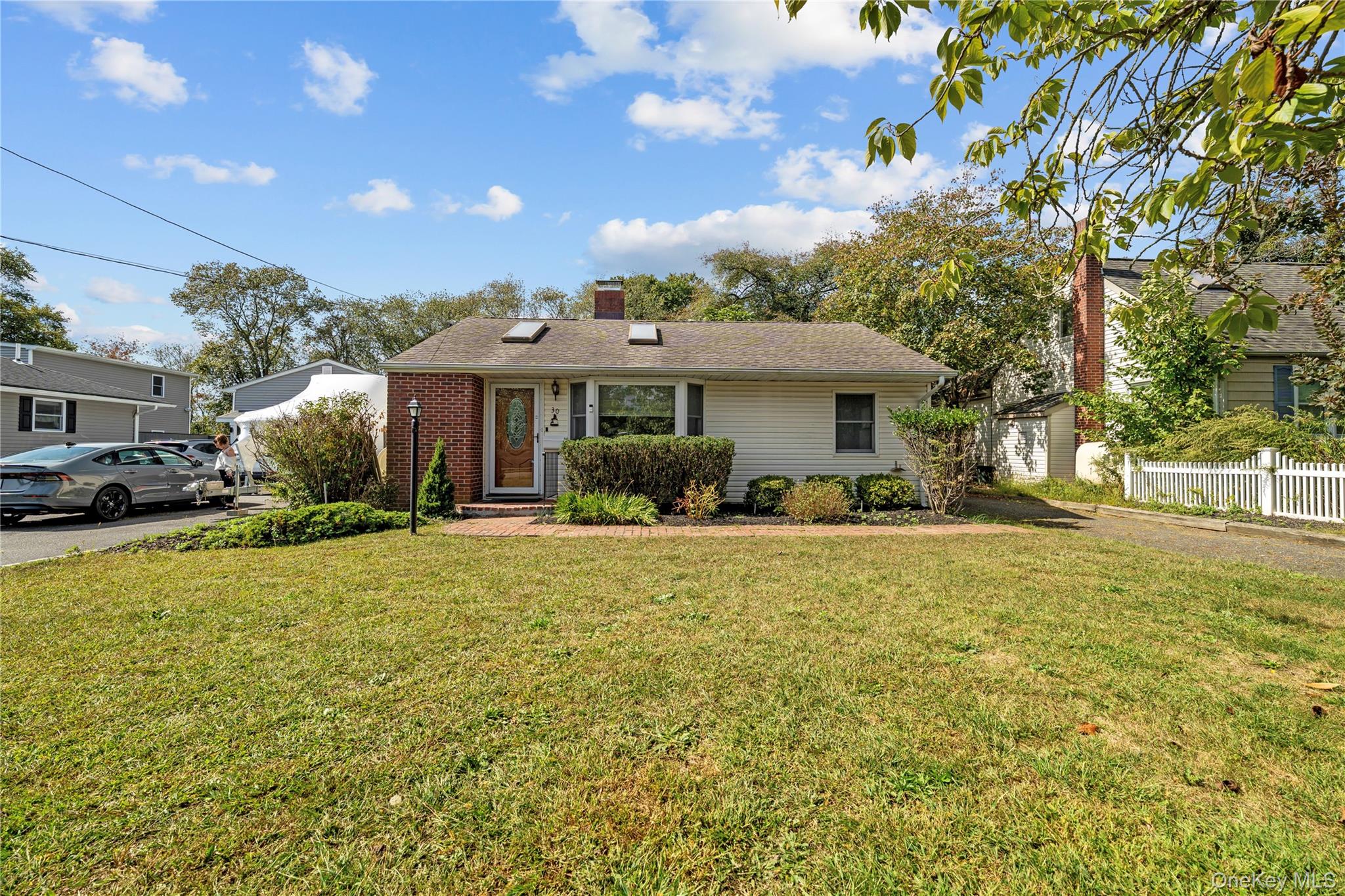 30 Thorburn Avenue, Patchogue, NY 11772