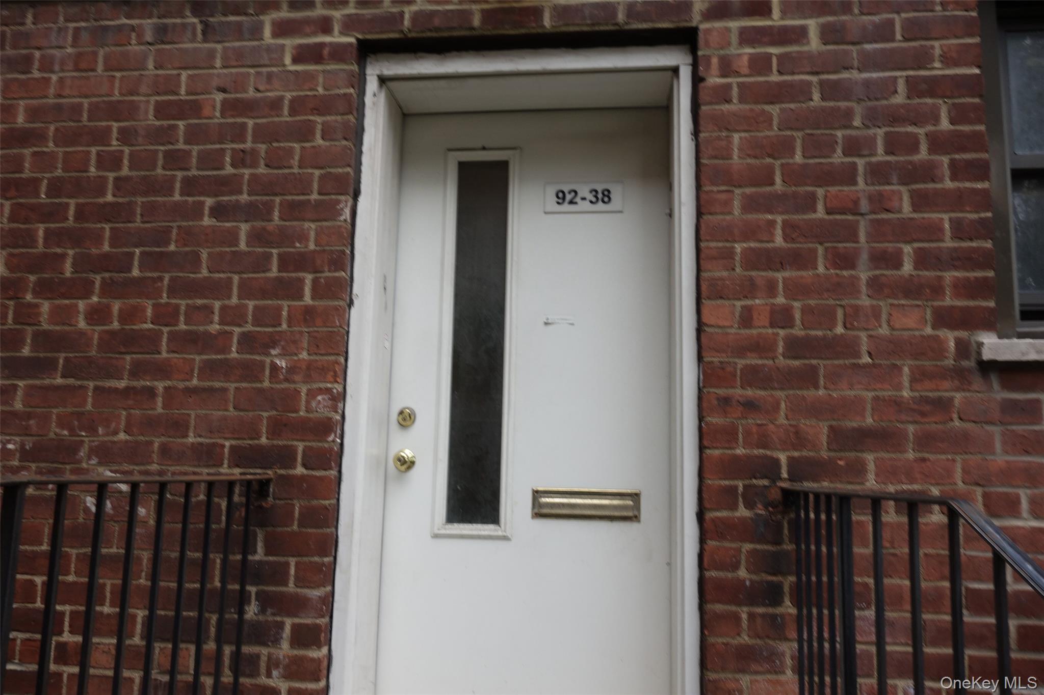 9238 Queens Boulevard # Str6, Rego Park, NY 11374