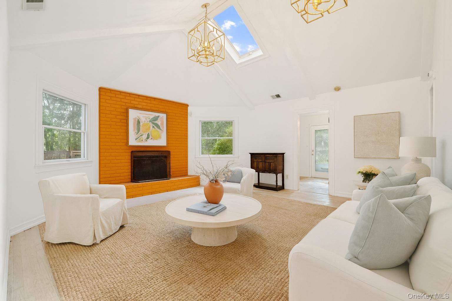 40 Nidzyn Avenue, Remsenburg, NY 11960