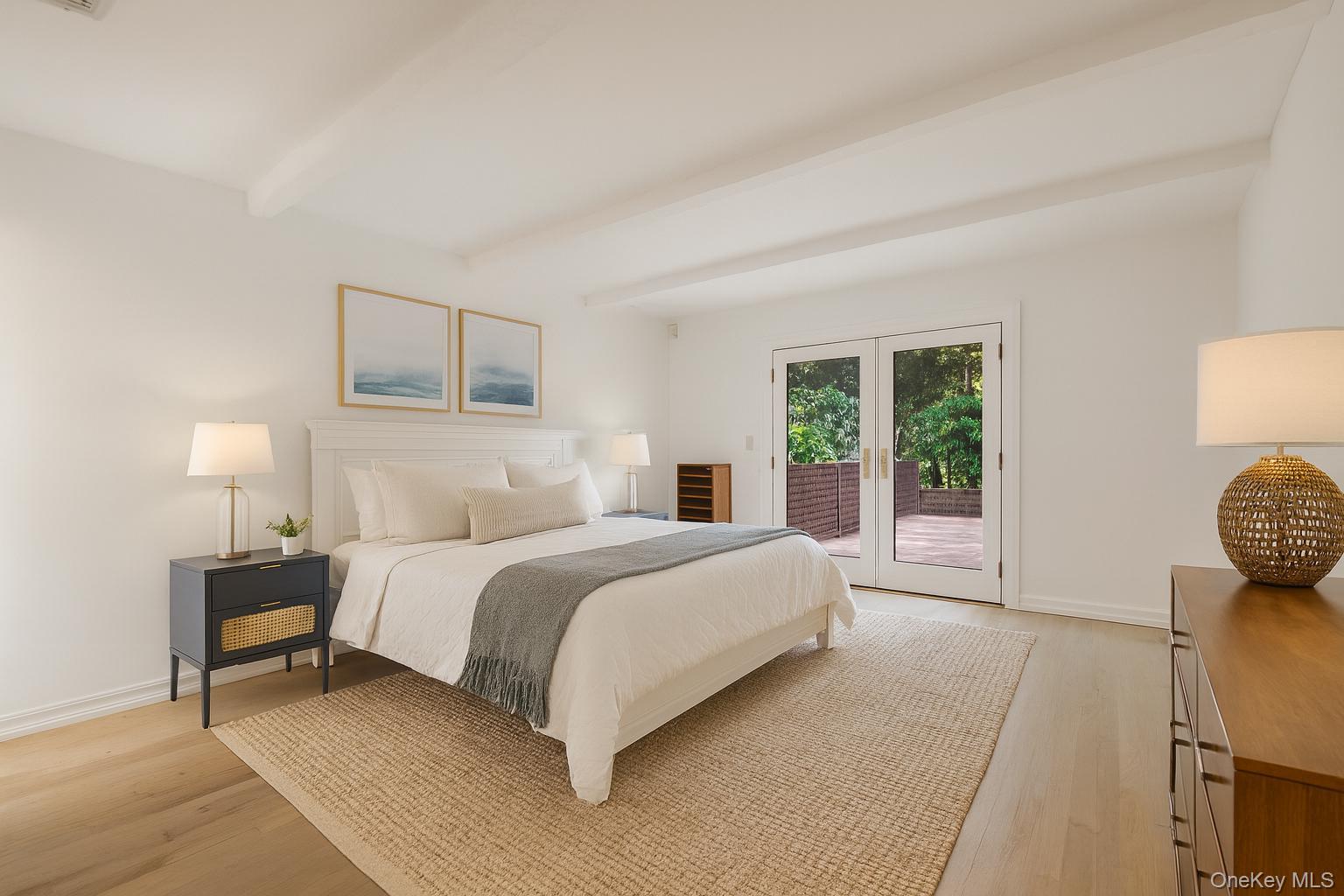 40 Nidzyn Avenue, Remsenburg, NY 11960