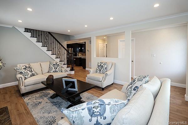 956 Hancock Avenue, Franklin Square, NY 11010