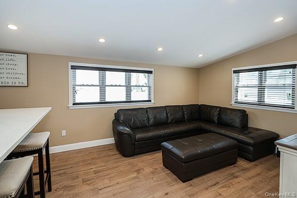 956 Hancock Avenue, Franklin Square, NY 11010