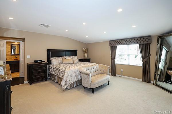 956 Hancock Avenue, Franklin Square, NY 11010