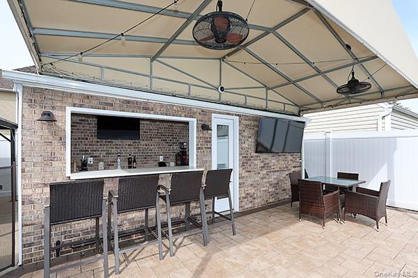 956 Hancock Avenue, Franklin Square, NY 11010