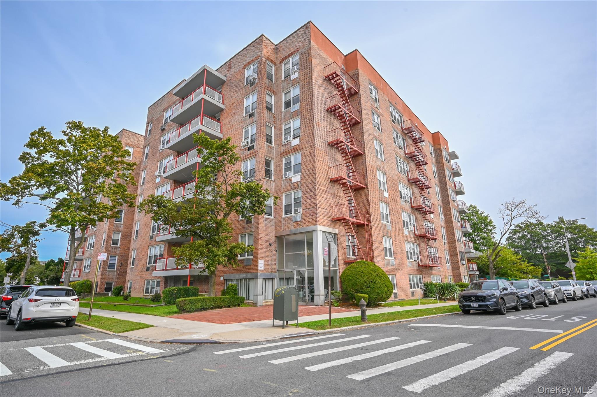34-25 150th Place # 2C, Flushing, NY 11354