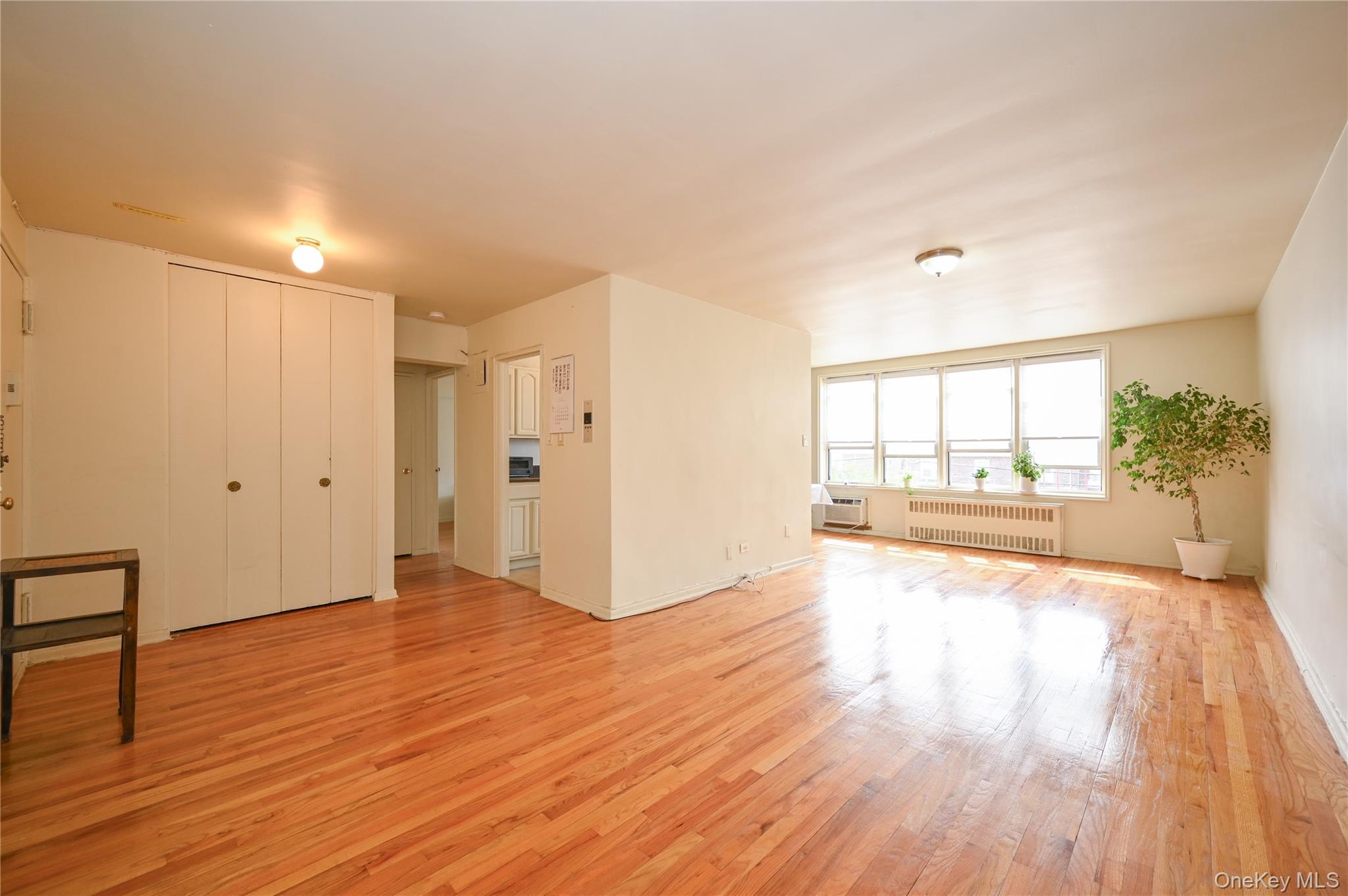 34-25 150th Place # 2C, Flushing, NY 11354