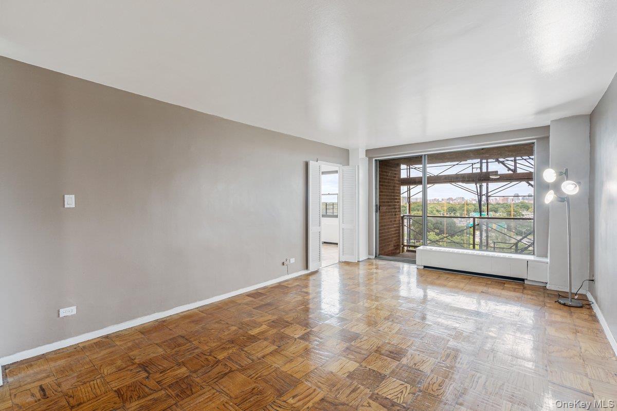 61-20 Grand Central Parkway # A902, Forest Hills, NY 11375