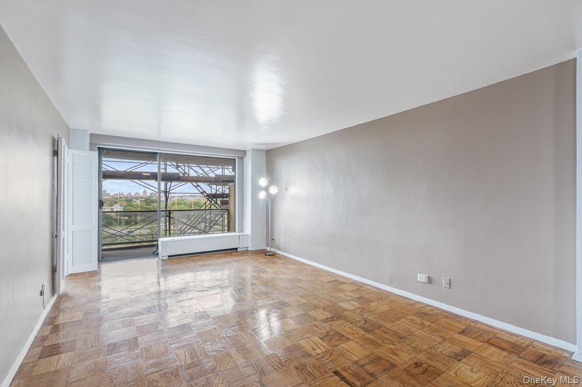 61-20 Grand Central Parkway # A902, Forest Hills, NY 11375