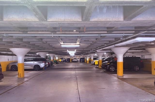 61-20 Grand Central Parkway # A902, Forest Hills, NY 11375