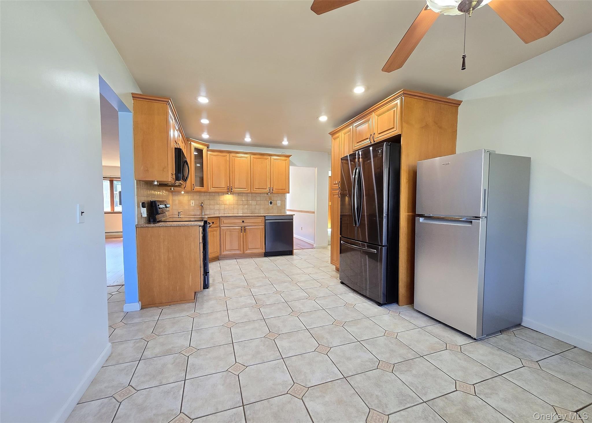 20 Half Hollow Road, Selden, NY 11784