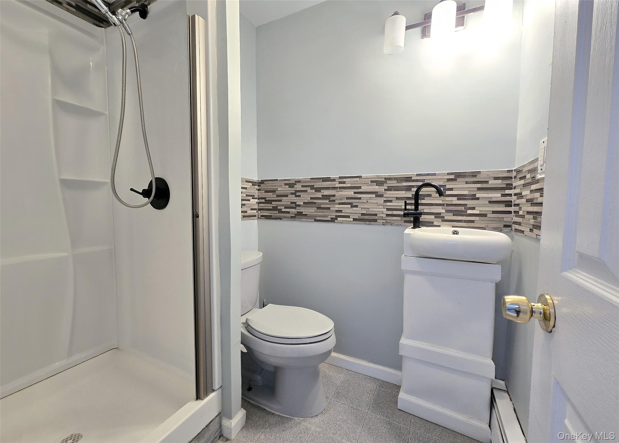 20 Half Hollow Road, Selden, NY 11784