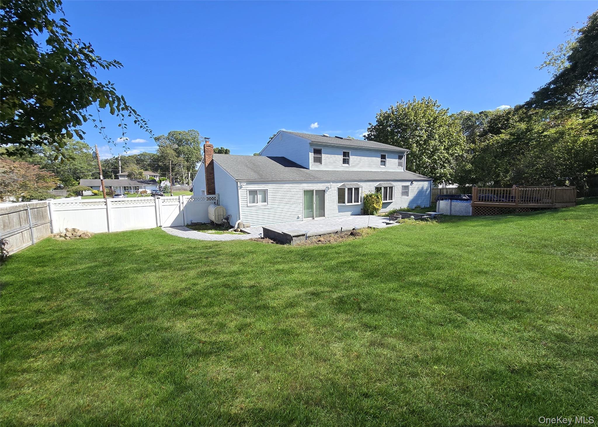 20 Half Hollow Road, Selden, NY 11784