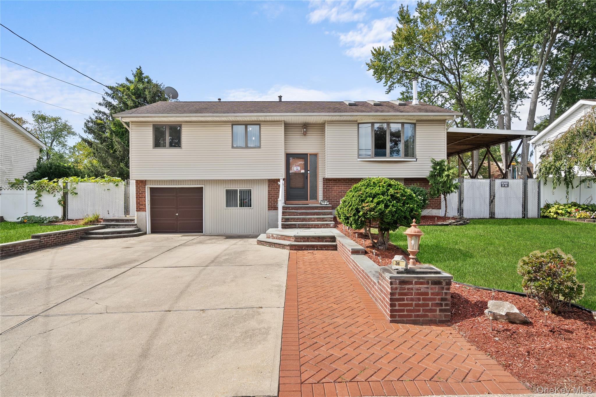 34 W 21st Street, Deer Park, NY 11729