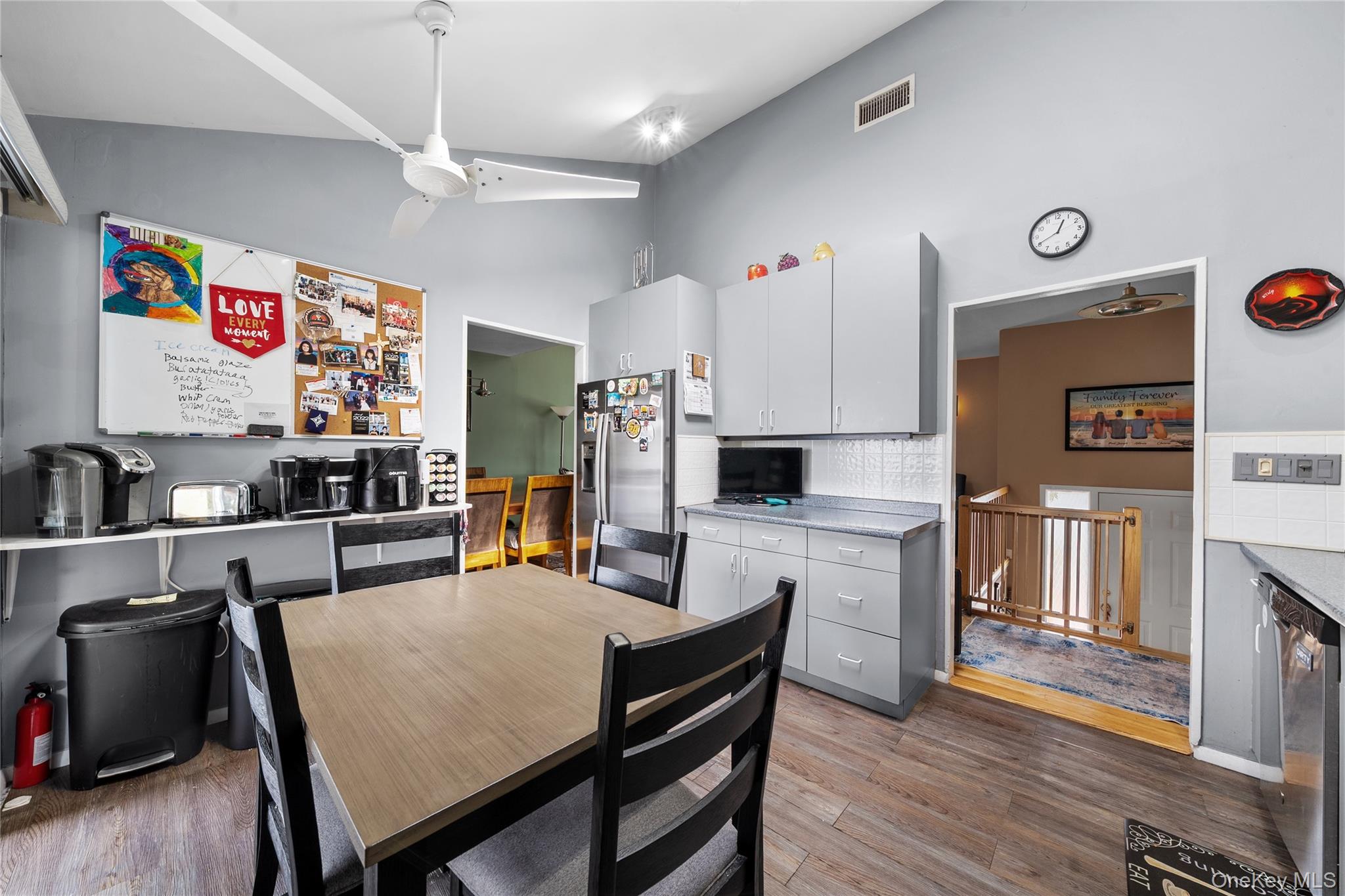 34 W 21st Street, Deer Park, NY 11729