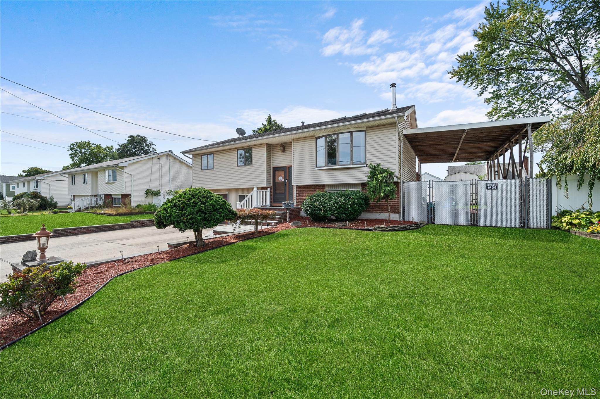 34 W 21st Street, Deer Park, NY 11729