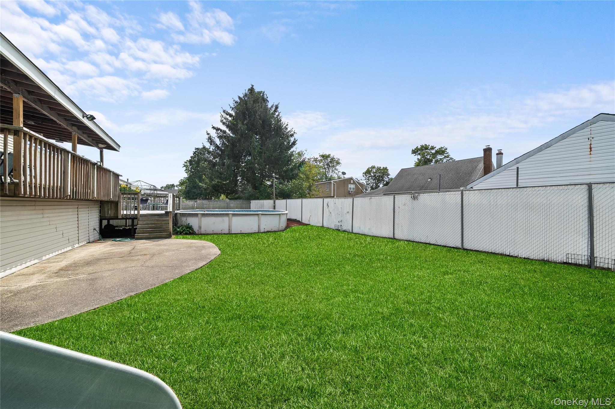 34 W 21st Street, Deer Park, NY 11729