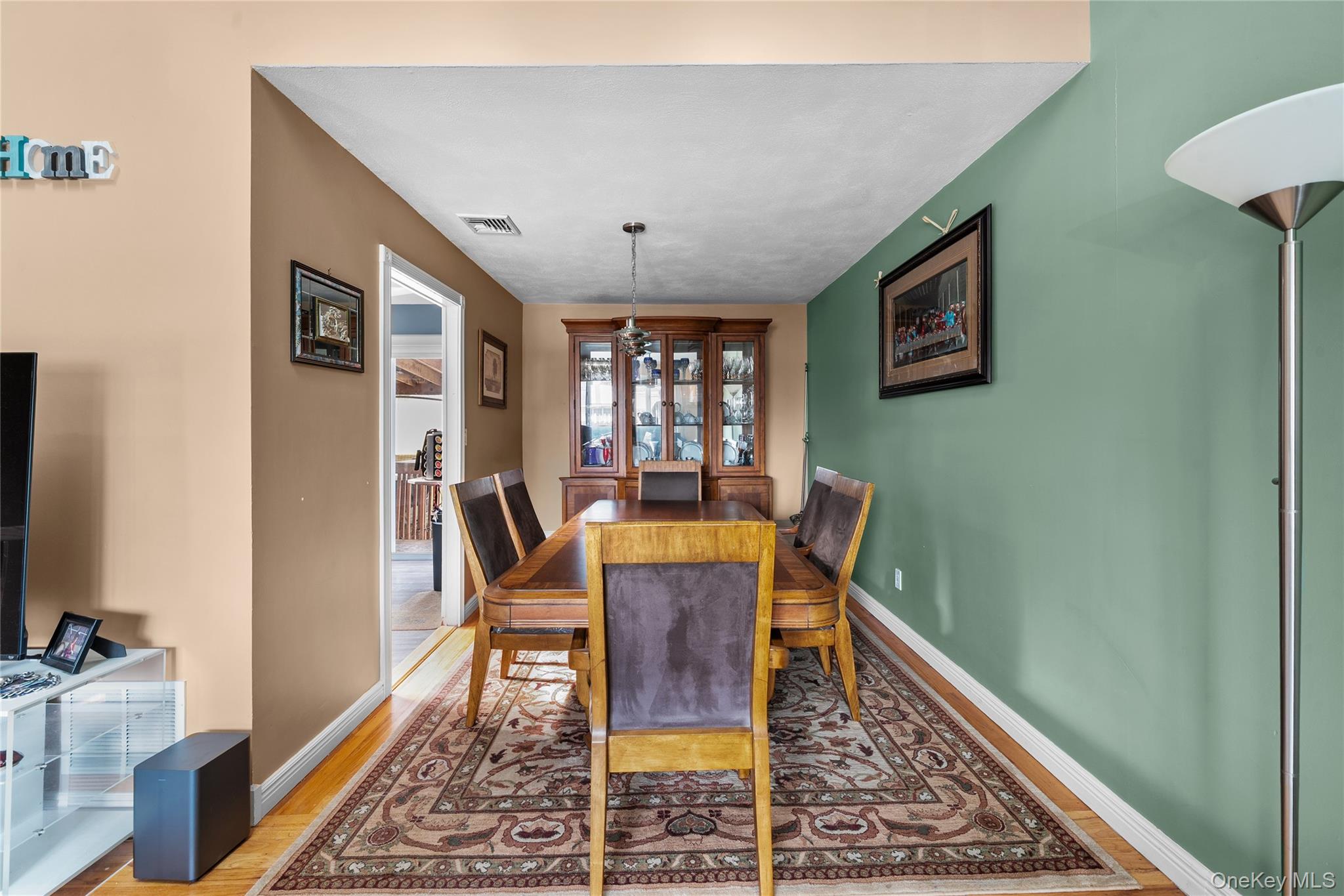 34 W 21st Street, Deer Park, NY 11729