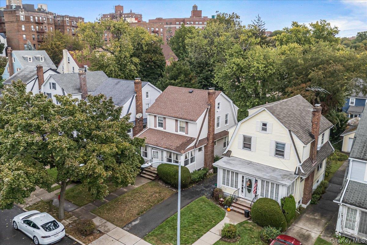 84-25 115th Street, Kew Gardens, NY 11418